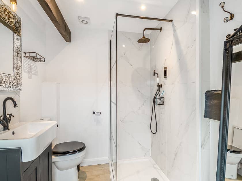 Bathroom | Shetland Cottage, Stalham