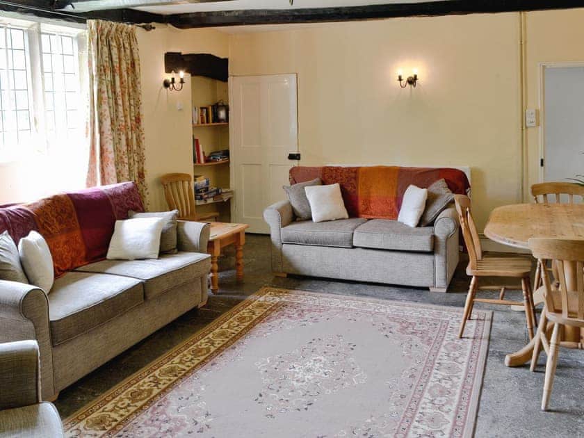 Living room/dining room | Round Chimneys Farm - Churchill Cottage, Glanvilles Wootton, Sherborne