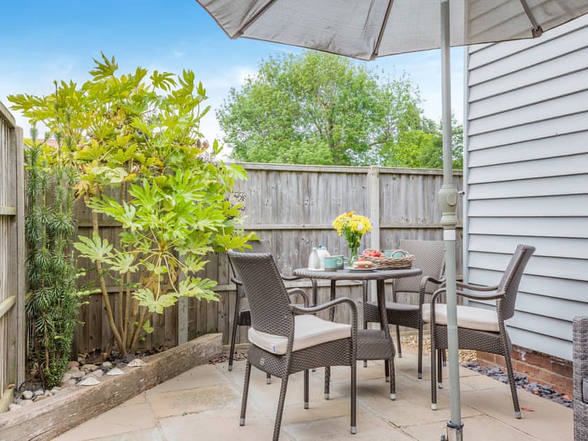 Sitting-out-area | Lavender Barn, Heacham