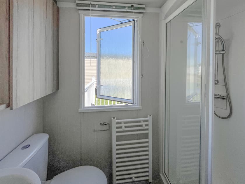 Bathroom | Sussex Park, Camber, near Rye