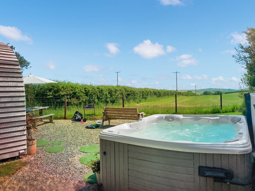 Hot tub | Hafan Fach, Pembroke