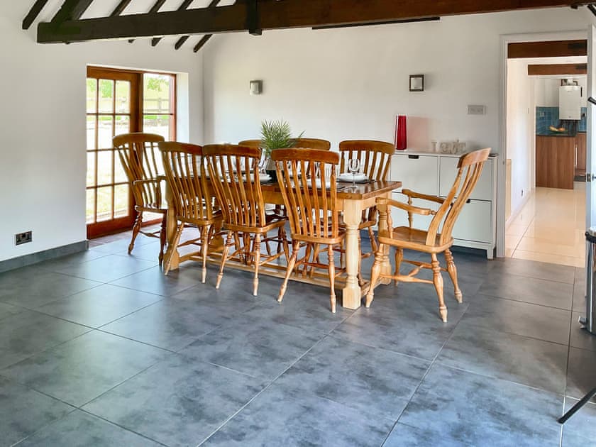 Dining Area | Rowdecroft Farm Cottage, Rowde