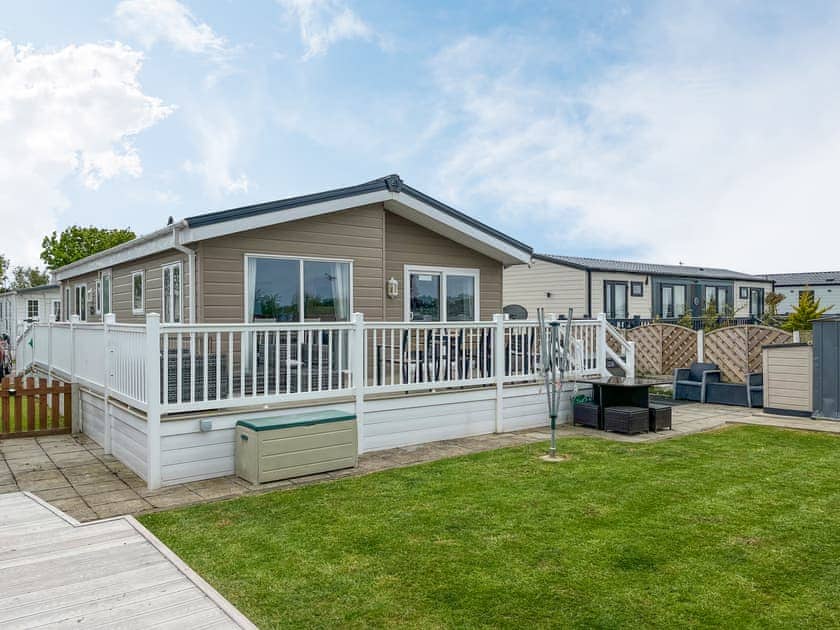 Exterior | Carol Ann - K&K Holidays, Patrington Haven