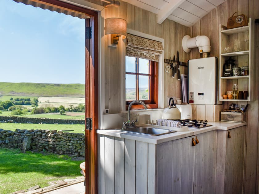 Open plan living space | Barn Owl Hut - Hollins Farm Shepherd Huts, Westerdale, near Whitby