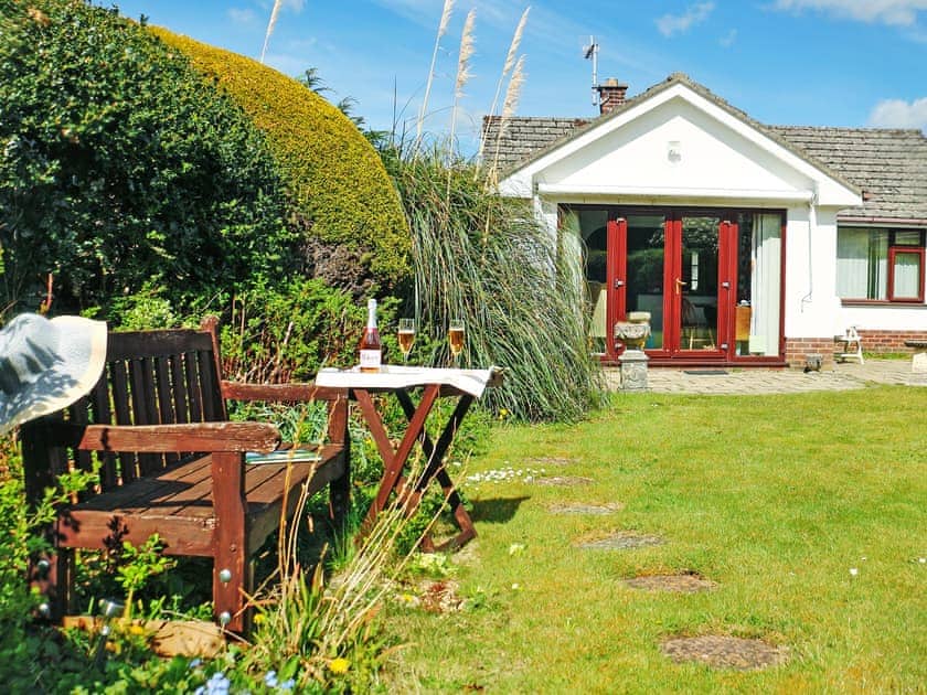 Exterior | By The Way, Broadstone, near Poole