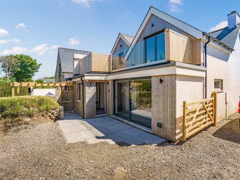 Exterior | Ty Gladys, St. Davids