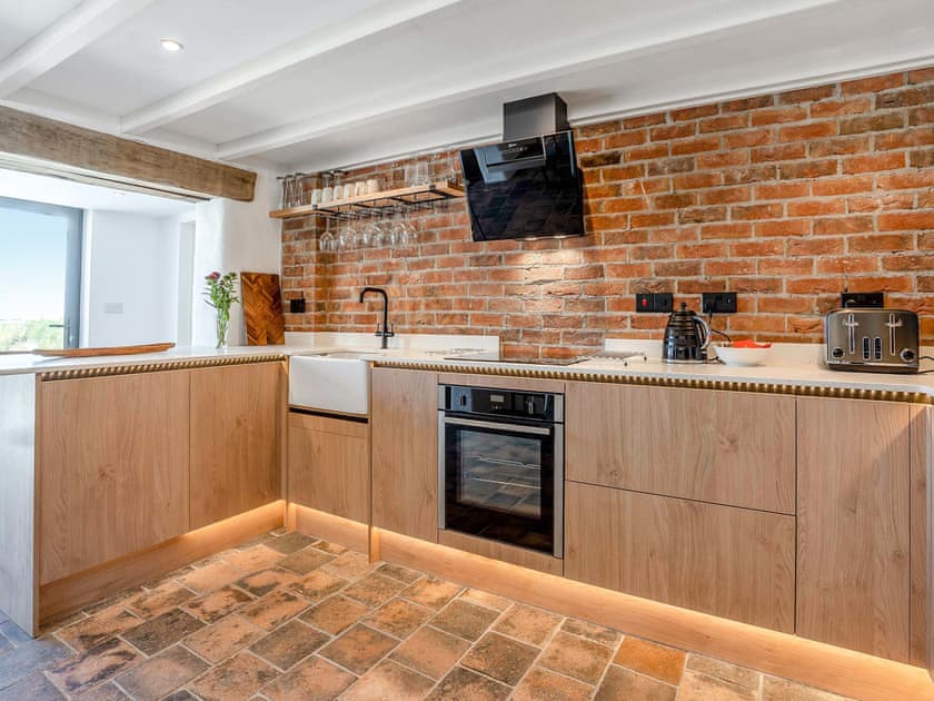 Kitchen | Ty Gladys, St. Davids