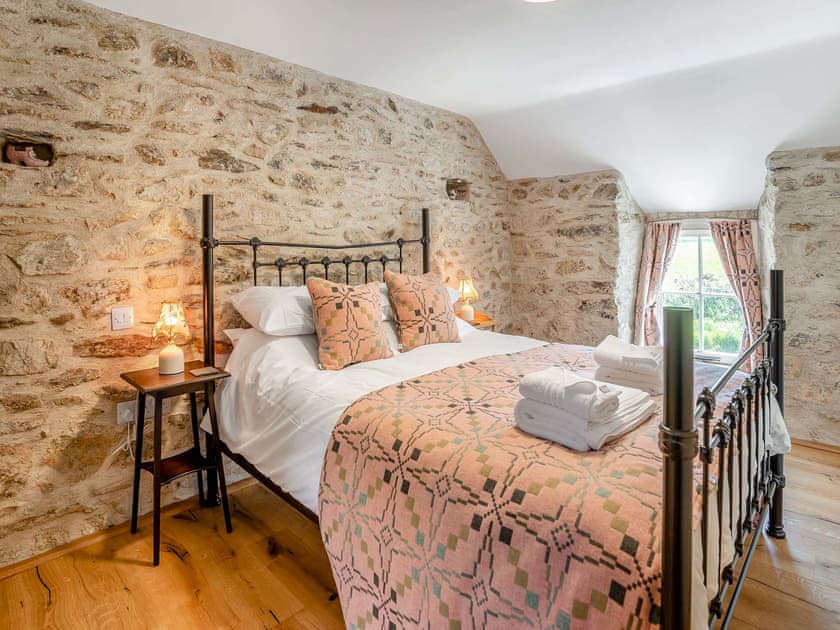 Double bedroom | Ty Gladys, St. Davids