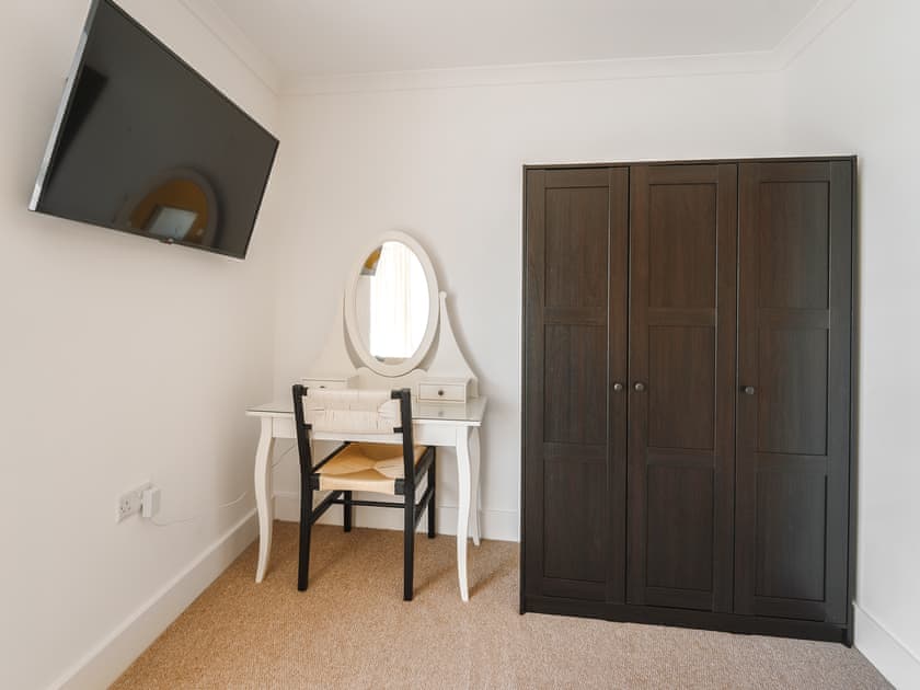 Interior | Crescent House, Pennar