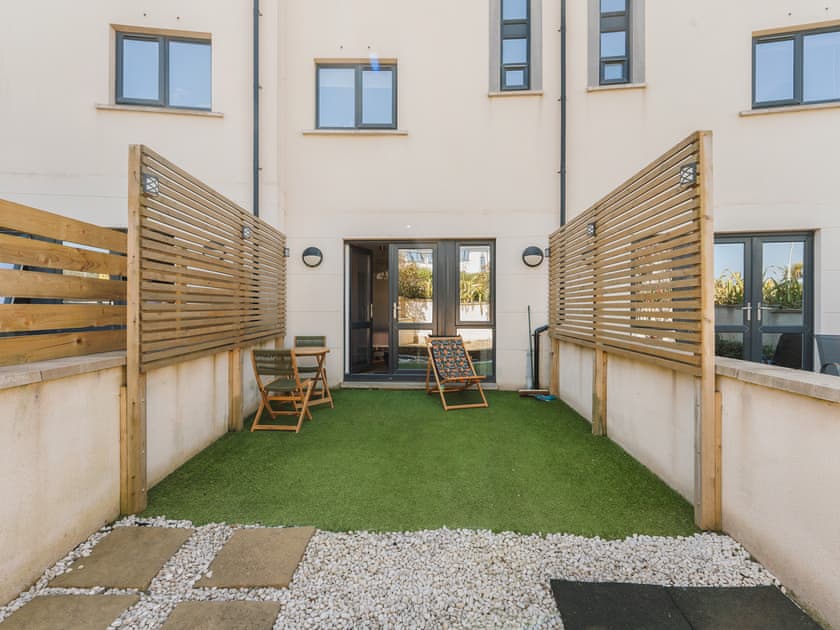 Outdoor | Crescent House, Pennar