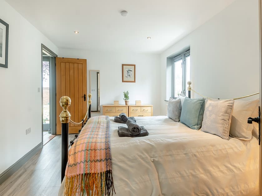 Double bedroom | Gosling Barn, Bergh Apton
