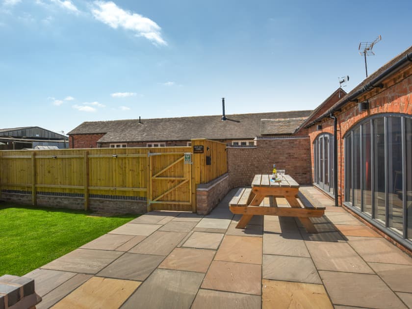 Outdoor | Cart House Barn - Sydnall Farm, Bridgnorth and Ironbridge