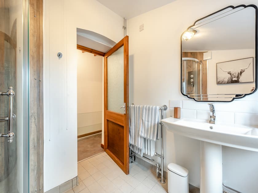 Bathroom | Shire - Gaer Cottages, Cribyn, Lampeter