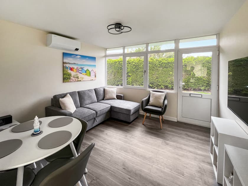 Living area | Melody’s  Beach Lodge, Skegness