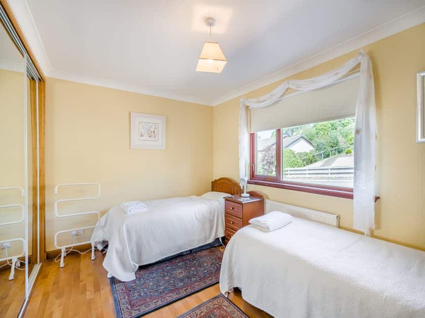 Twin bedroom | Kilbride, Lamlash