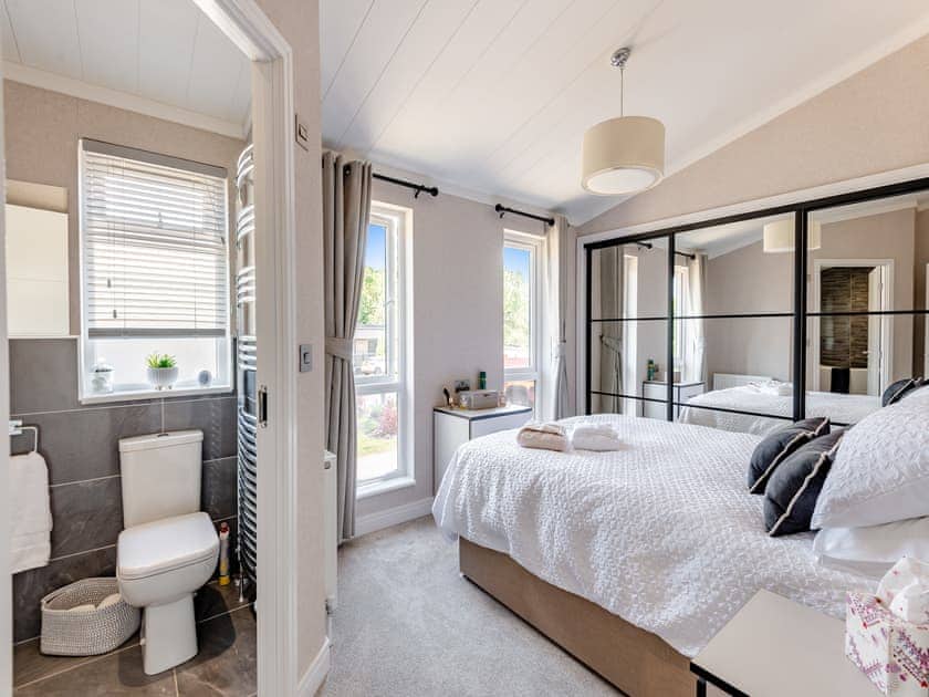 Double bedroom | Sunnyfields, Cambridge