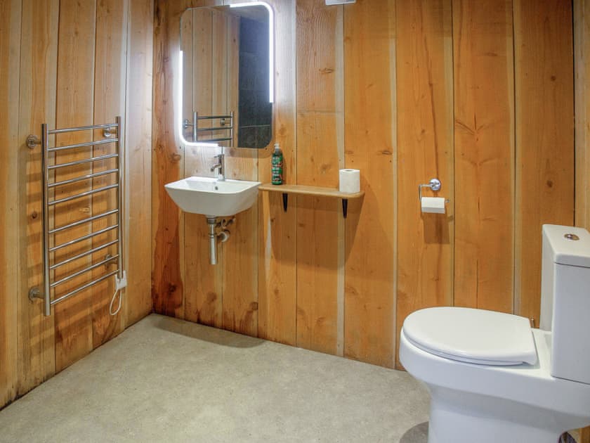 Bathroom | Bracken Yurt - Walnut Farm, Beaminster
