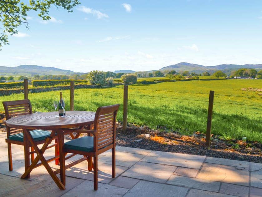 Outdoor | The Shepherd’s Rest, Castle Douglas