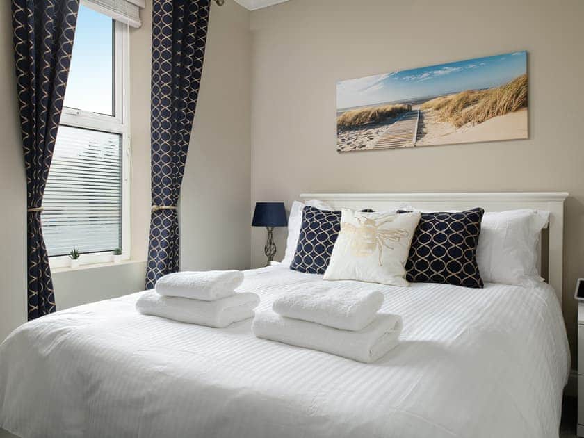Double bedroom | Nythfa, Llanrwst, near Betws Y Coed