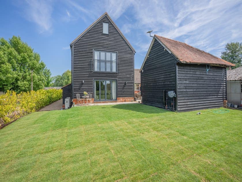 Garden | Moat Farm, Tring