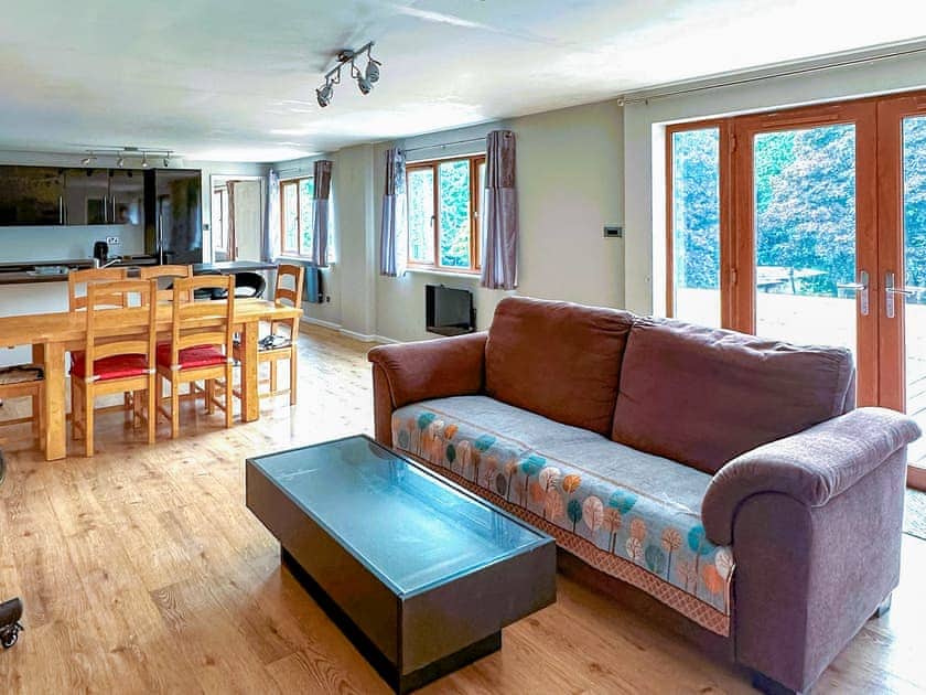 open plan lounge dinning kitchen outside view | Spring Vale Bungalow, Colchester