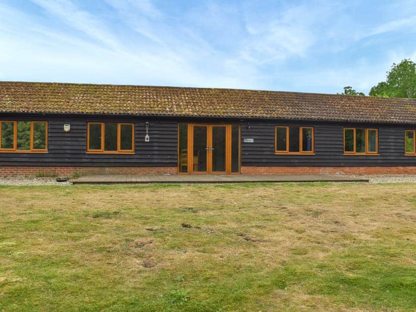 Garden and grounds | Spring Vale Bungalow, Colchester