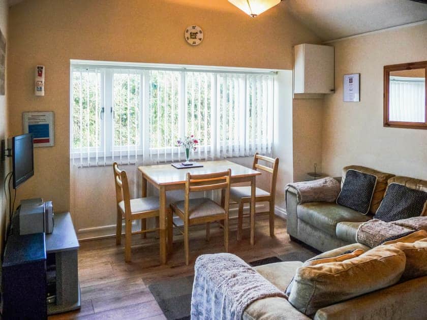 Living room/dining room | Pitt Barn Cottages- The Shippen - Pitt Barn Cottages, Callington