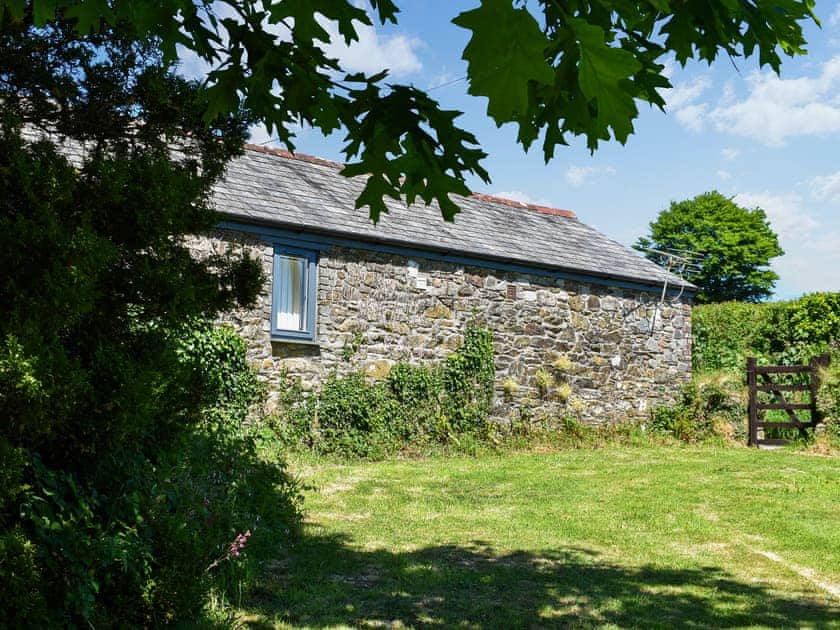 Garden | Pitt Barn Cottages- The Shippen - Pitt Barn Cottages, Callington