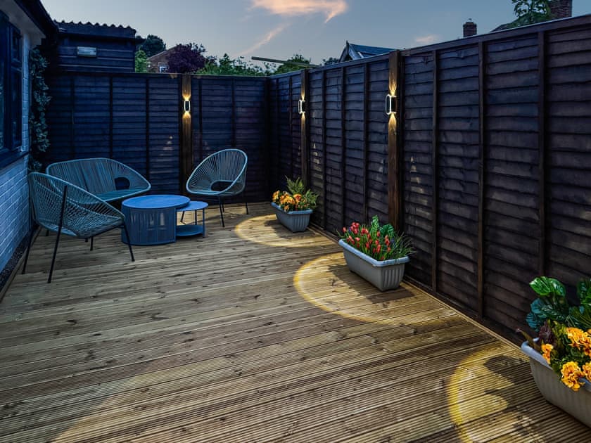 Sitting-out-area | Ash Cottage, Tollerton, near York