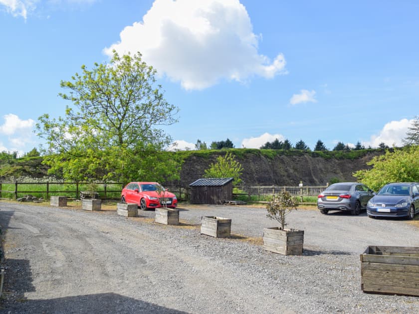 Parking | Doorstones Cottage, Shaw, near Saddleworth