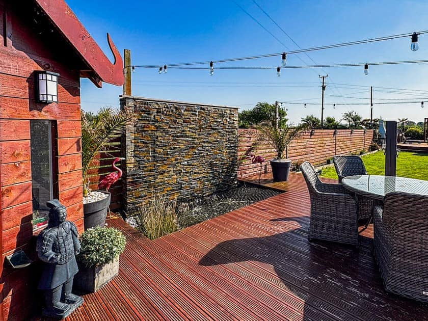 Lower Decking | Minffordd, Ty Croes, near Rhosneigr
