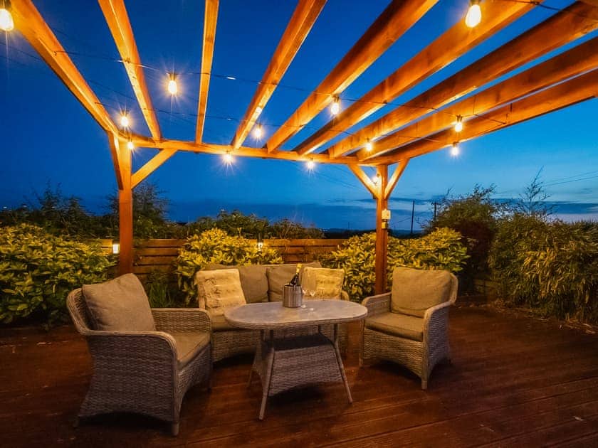 Upper Decking | Minffordd, Ty Croes, near Rhosneigr