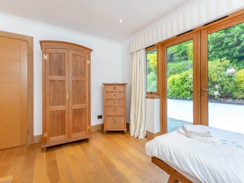 Twin bedroom | Corrie Burn Villa, Ullapool