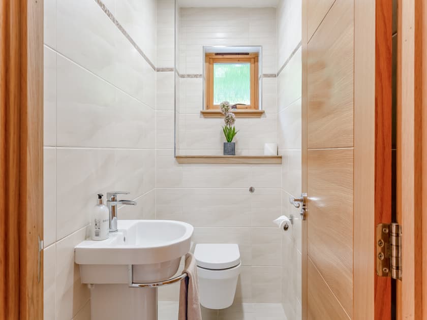 Bathroom | Corrie Burn Villa, Ullapool