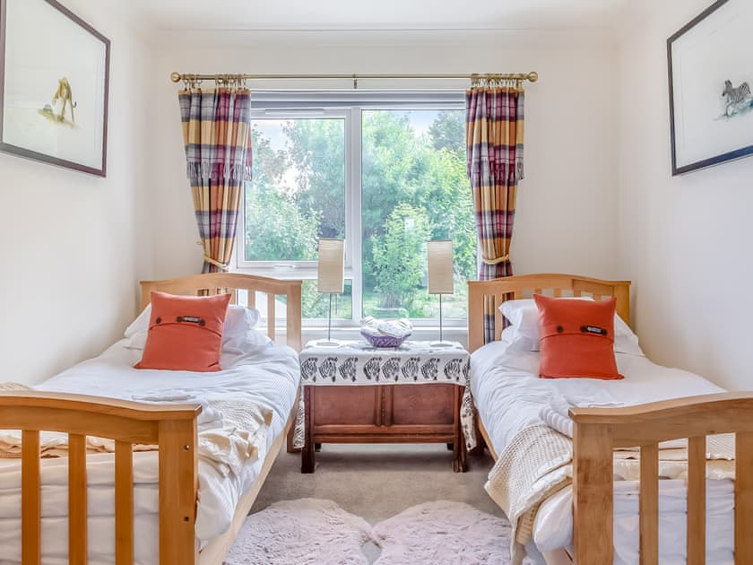 Twin bedroom | Highland Sanctuary, Dornoch