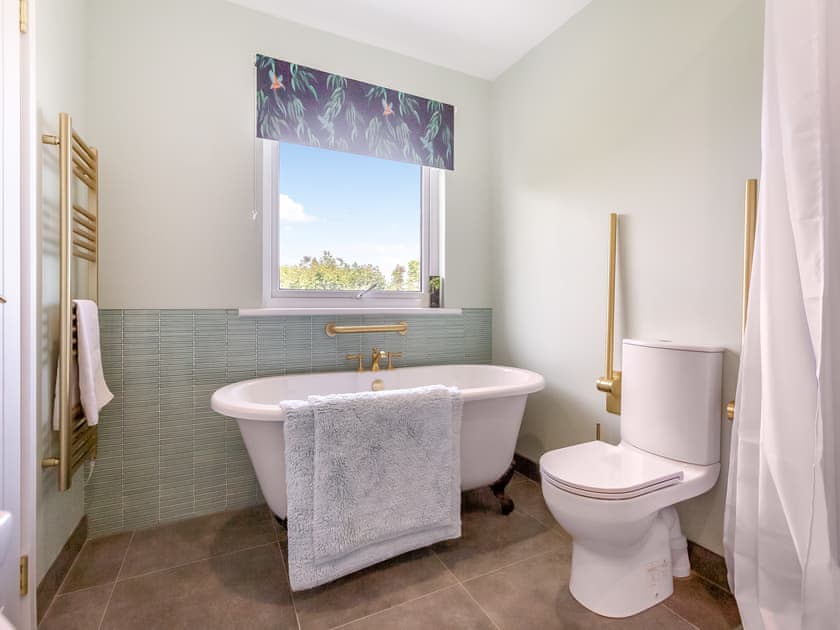 Bathroom | Highland Sanctuary, Dornoch