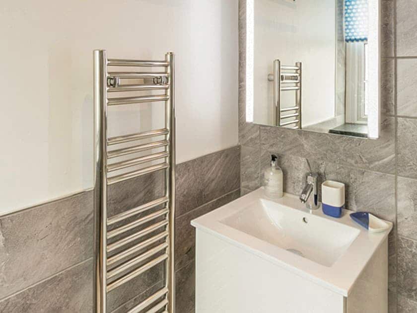 Bathroom | Castle Retreat, Skipton