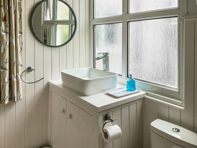 Bathroom | Deepend, Dawlish