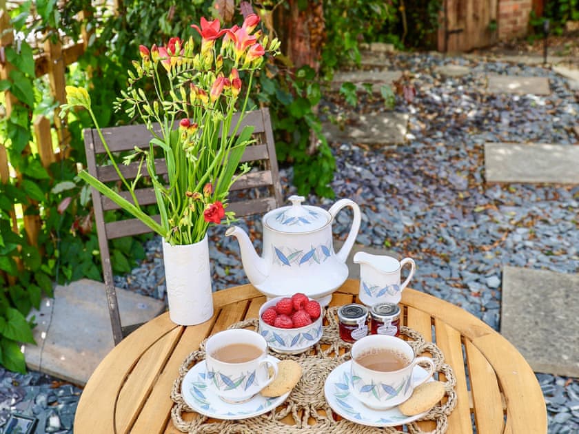 Tea in the garden | Pam’s Cottage, Cheltenham