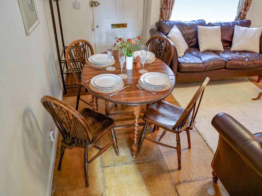 Dining table  | Pam’s Cottage, Cheltenham