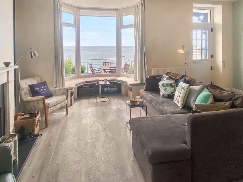 Living room | Coastguards, Portscatho