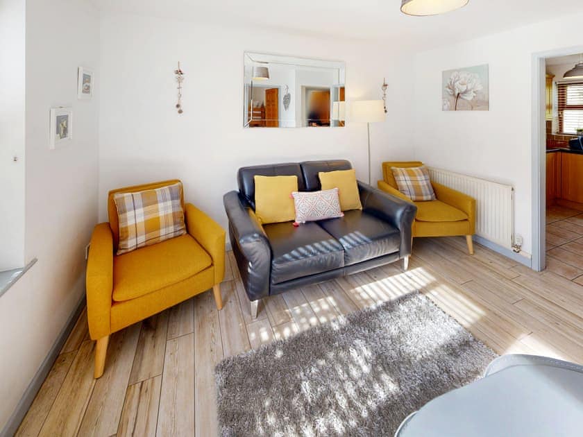 Living room/dining room | Elm Cottage - Graiglwyd Springs Holiday Cottages, Penmaenmawr, near Conwy
