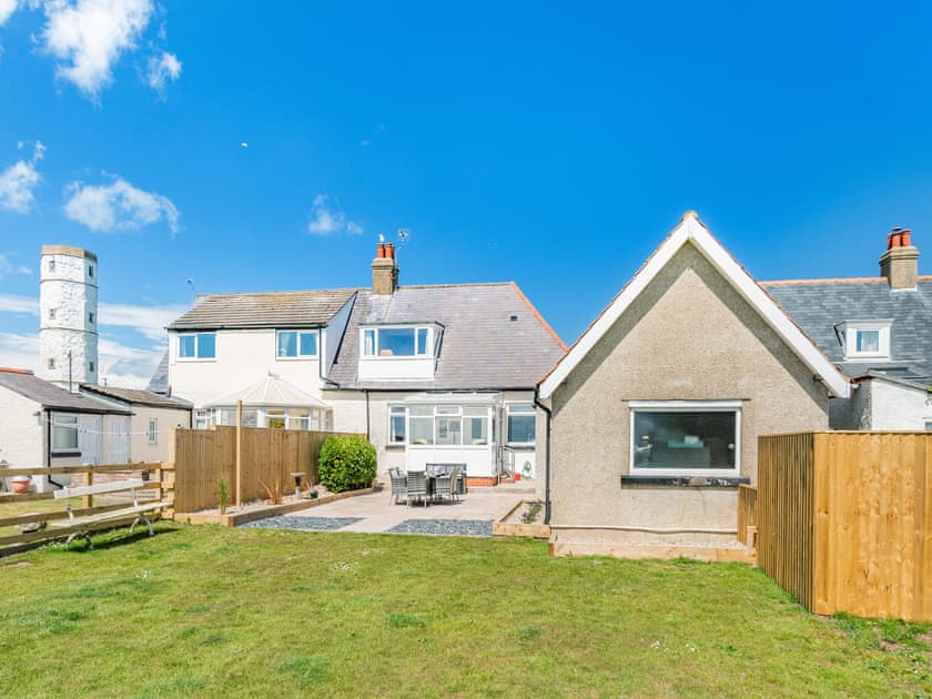 Exterior | Home Bay, Flamborough