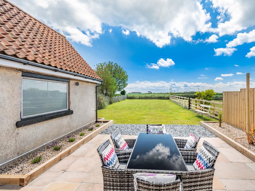 Sitting-out-area | Home Bay, Flamborough