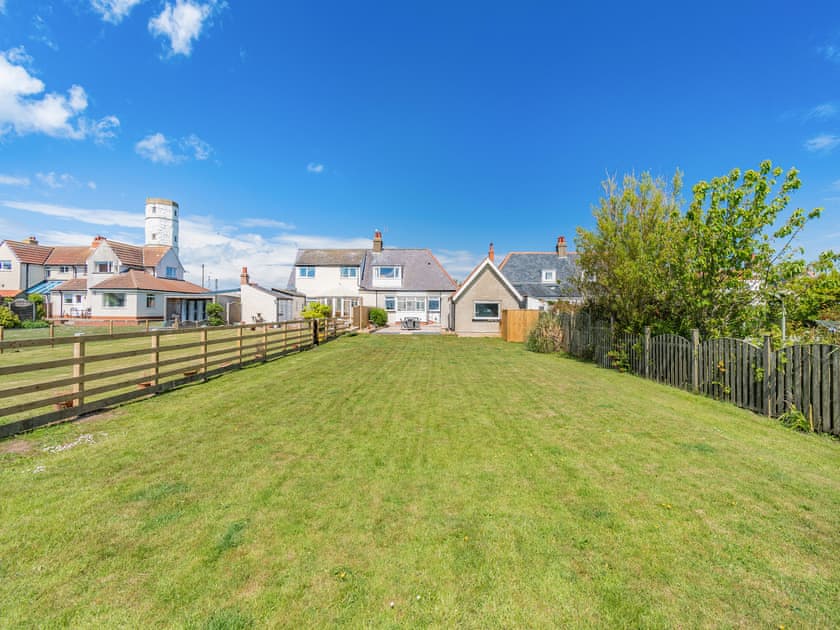 Garden | Home Bay, Flamborough