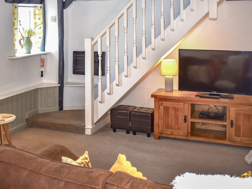 Open plan living space | Horseshoe Cottage - Valley Farm, Kilmington, near Axminster