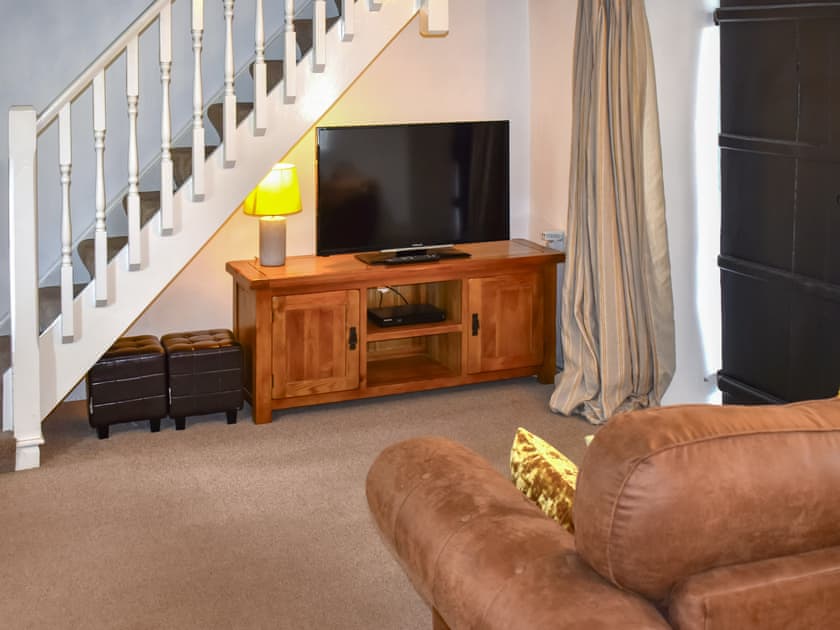 Open plan living space | Horseshoe Cottage - Valley Farm, Kilmington, near Axminster