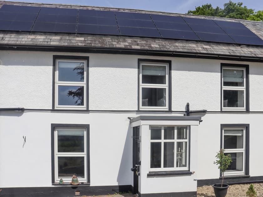 Exterior | Faerdre Manor, Llandysul