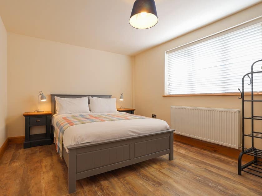 Double bedroom | Sumner Lodge, Kyre, near Tenbury Wells