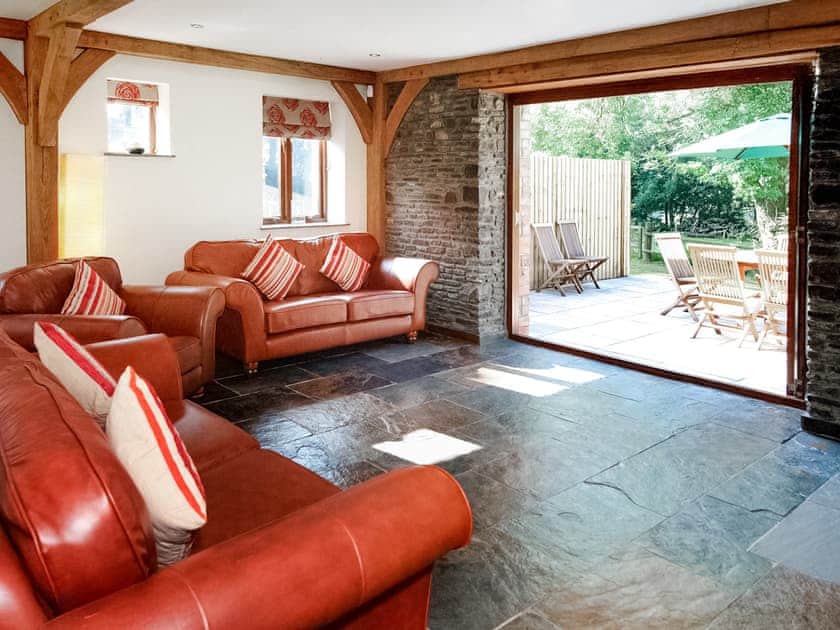 Open plan living space | Y Beudy - Tir Cethin Farm, Pen-clawdd